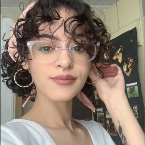 Meet your Posher, Dasha